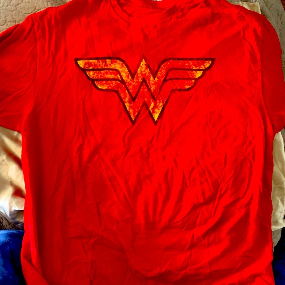 DC Comics Wonder Women T-shirt XL